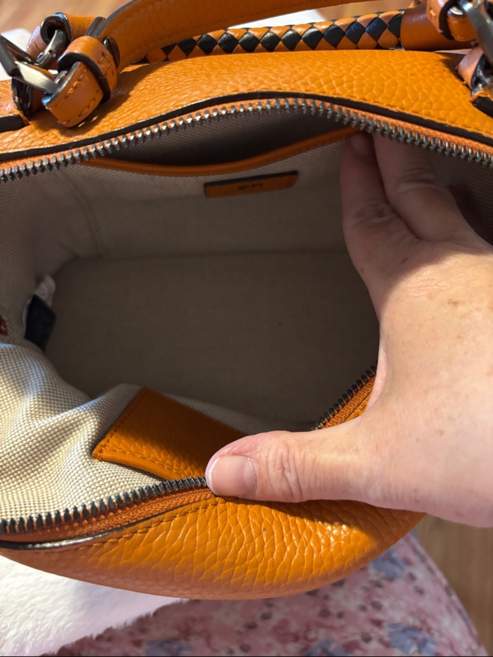 Classic Women's Top-Handle Leather Bag in Orange - Picture 5 of 8